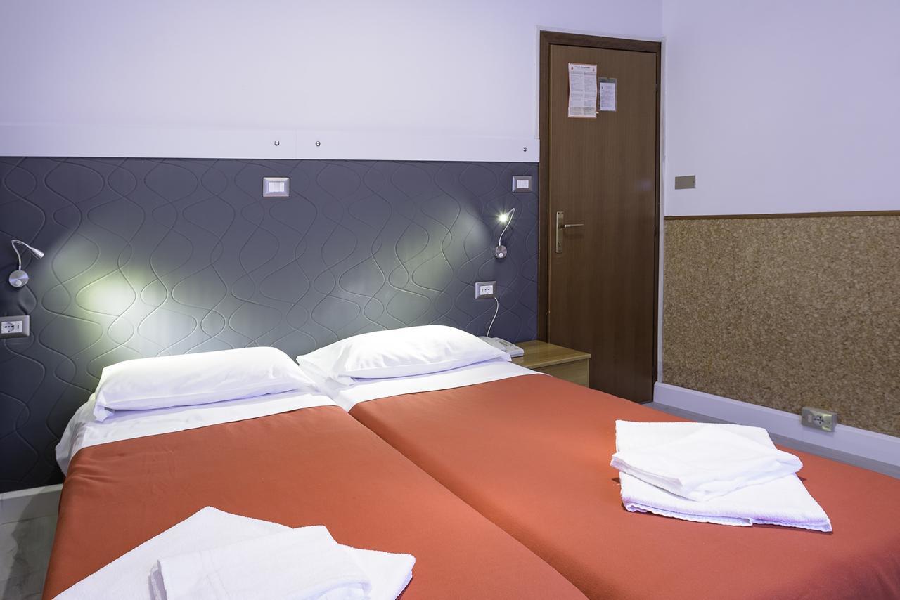 Hotel Doria Nago Buitenkant foto